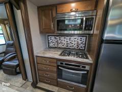 2018 Keystone Montana 3660RL Legacy Edition, $ 39,900