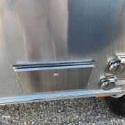 2018 Airstream Classic 30RB - Twin, $ 95,000
