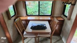 2009 Holiday Rambler Augusta 293TS, $ 45,000