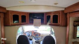 2009 Holiday Rambler Augusta 293TS, $ 45,000