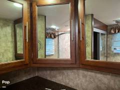 2015 Coachmen Sportscoach 404RB, $ 87,000