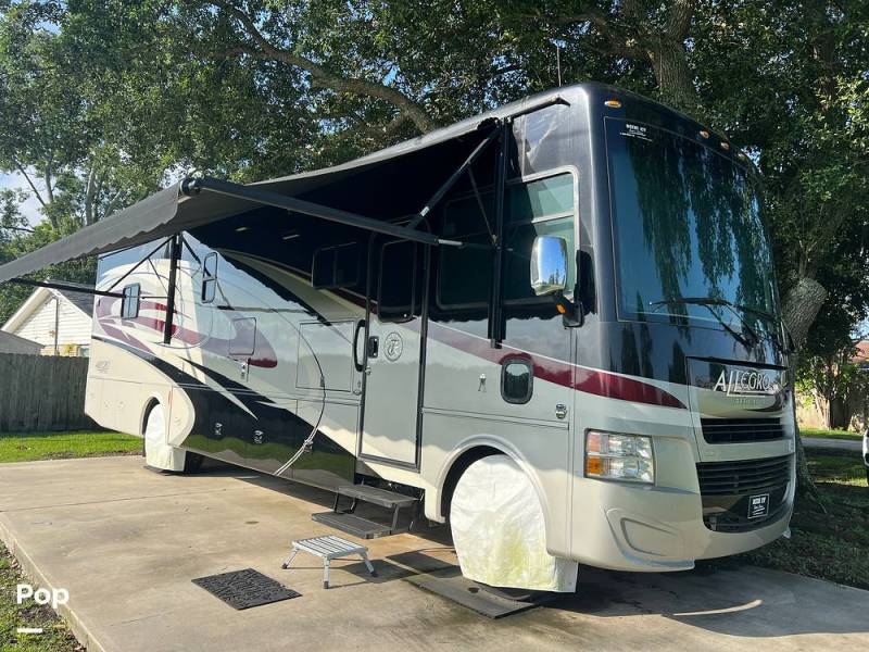 2016 Tiffin Open Road 36LA, $ 70,000