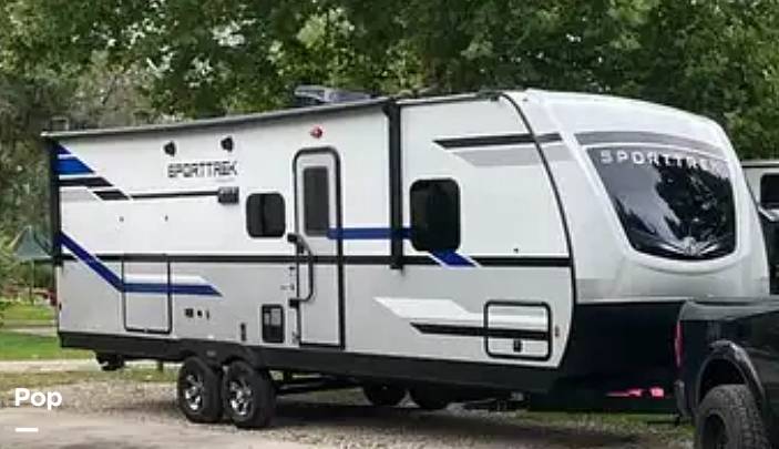 2021 Venture RV SportTrek 271VMB, $ 32,000