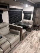 2021 Venture RV SportTrek 271VMB, $ 32,000