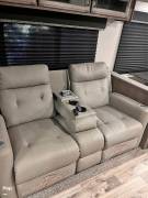 2021 Venture RV SportTrek 271VMB, $ 32,000