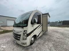 2018 Thor Motor Coach Vegas 24.1, $ 63,500