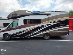 2017 Winnebago Navion 24J, $ 65,900