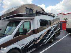 2017 Winnebago Navion 24J, $ 65,900