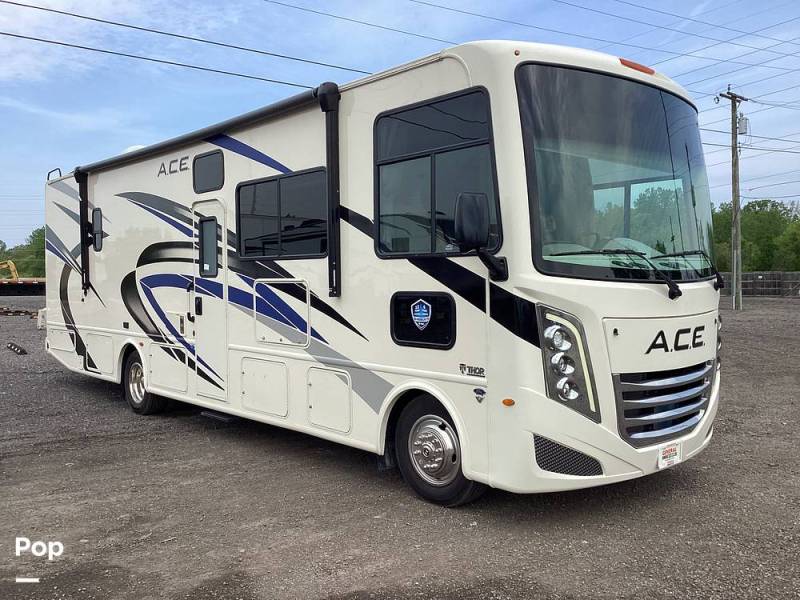 2023 Thor Motor Coach A.C.E. 32B, $ 100,000