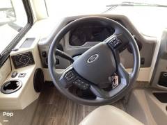 2023 Thor Motor Coach A.C.E. 32B, $ 100,000