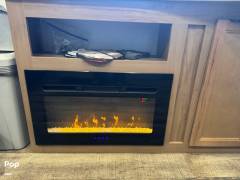 2024 Cherokee Arctic Wolf 287BH, $ 46,000
