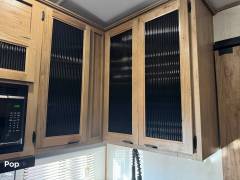 2024 Cherokee Arctic Wolf 287BH, $ 46,000