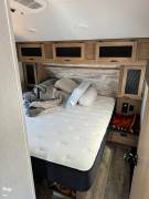 2024 Cherokee Arctic Wolf 287BH, $ 46,000