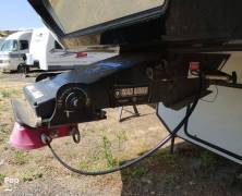2019 Keystone Avalanche 365MB, $ 52,000
