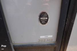 2019 Keystone Avalanche 365MB, $ 52,000