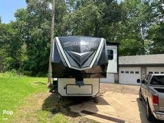 2022 Grand Design Momentum 397THS, $ 72,000