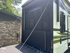 2022 Grand Design Momentum 397THS, $ 72,000