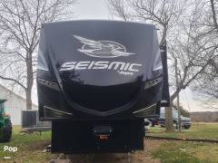 2018 Jayco Seismic 4212, $ 60,500