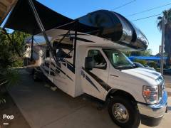 2023 Thor Motor Coach Four Winds 31W, $ 134,000