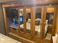 2017 Thor Motor Coach Challenger 37YT, $ 67,000
