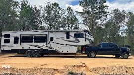 2021 Grand Design Solitude 3550BH-R, $ 67,000