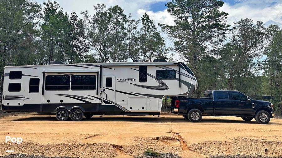 2021 Grand Design Solitude 3550BH-R, $ 67,000