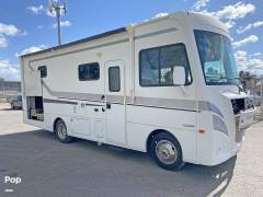 2018 Winnebago Intent 26M, $ 58,999