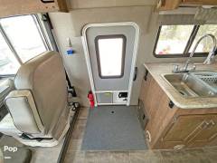 2018 Winnebago Intent 26M, $ 58,999