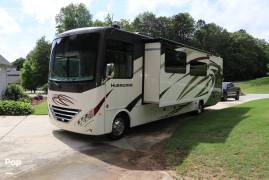2020 Thor Motor Coach Hurricane 35M, $ 100,900