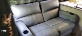 2022 Dutchmen Coleman 3055BS, $ 33,000