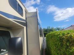2022 Coachmen Leprechaun 319MB, $ 97,780