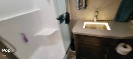 2019 Entegra Coach Emblem 36U, $ 97,000