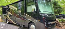2019 Entegra Coach Emblem 36U, $ 97,000