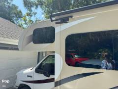 2017 Thor Motor Coach Quantum PD31, $ 55,000