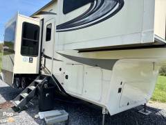 2021 Grand Design Solitude 380FL-R, $ 58,000
