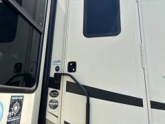 2021 Grand Design Solitude 380FL-R, $ 58,000