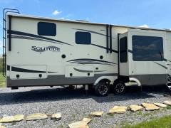 2021 Grand Design Solitude 380FL-R, $ 58,000