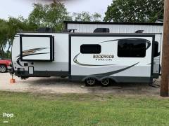 2020 Rockwood Ultra-Lite 2604SW, $ 34,998