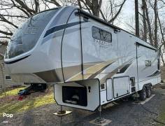 2022 Alliance RV Paradigm 310RL, $ 68,500