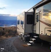 2018 Coachmen Brookstone 395RL, $ 39,900