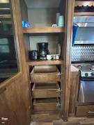 2018 Coachmen Brookstone 395RL, $ 39,900