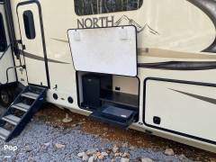 2018 Jayco North Point 377RLBH, $ 47,900