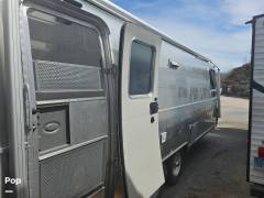 2019 Airstream Globetrotter 27FB, $ 83,000