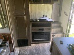 2019 Forest River Sabre 36FRP, $ 34,000