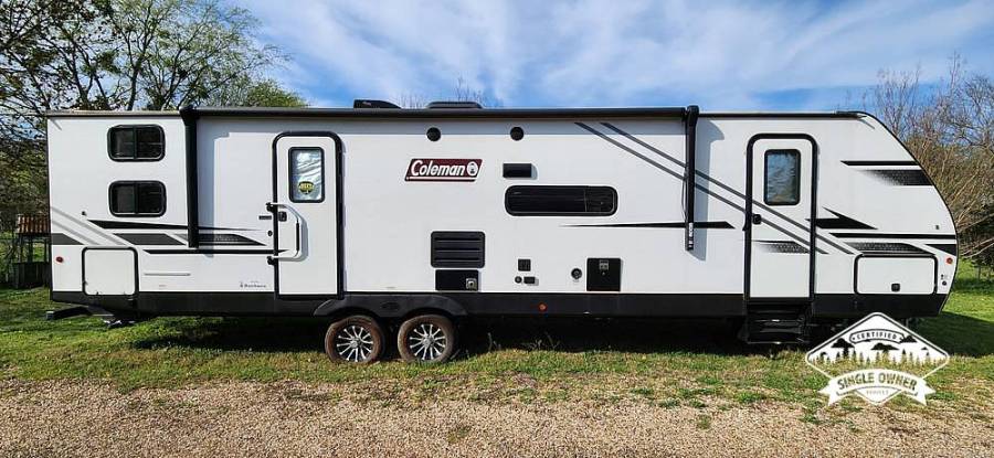 2022 Dutchmen Coleman Light 3215BH, $ 32,500