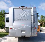 2017 Winnebago Sunova 36Z, $ 81,900