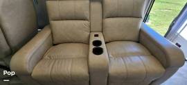 2022 Coachmen Sportscoach 376ES, $ 216,000