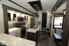 2022 Redwood RV Redwood 4150RD, $ 106,900