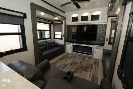 2022 Redwood RV Redwood 4150RD, $ 106,900
