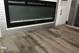 2022 Redwood RV Redwood 4150RD, $ 106,900